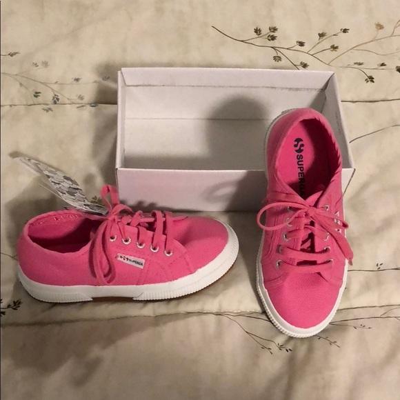 superga 29 euro